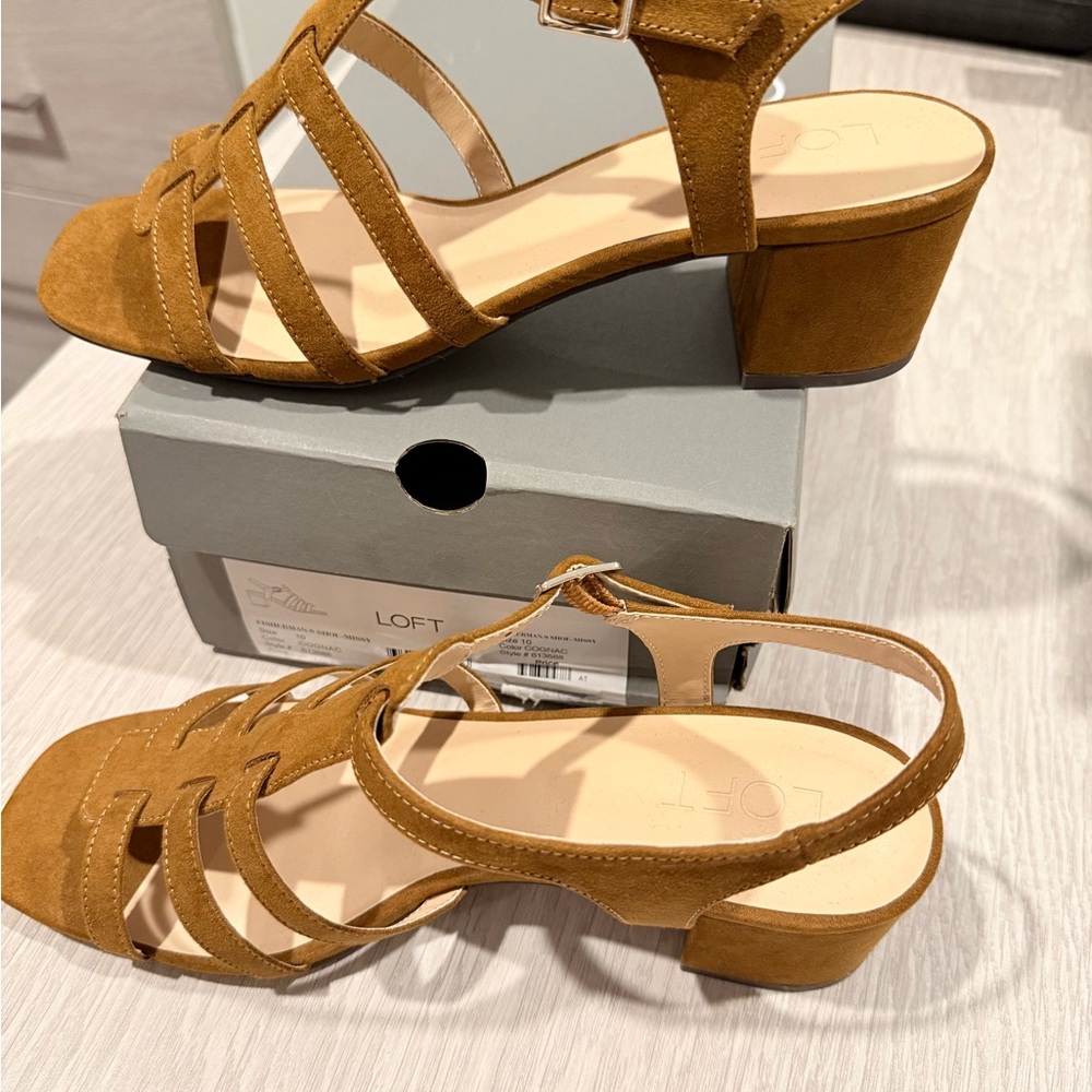 New LOFT Women's Brown Strappy Sandals, size 10